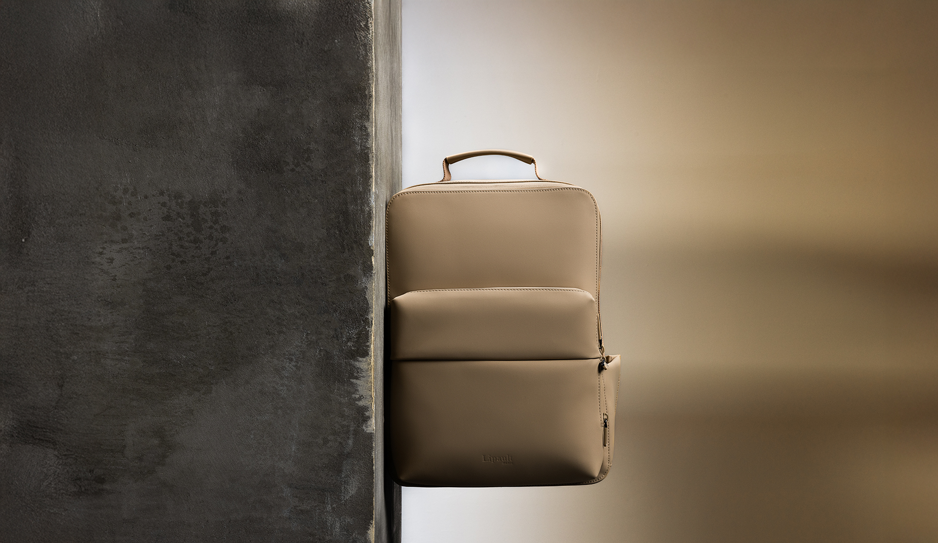 Laptop backpacks